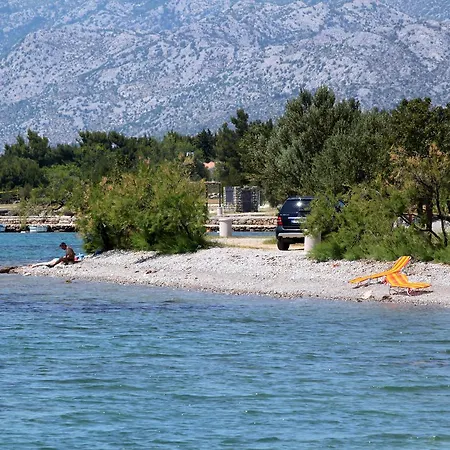Triple Starigrad 6634d Guest house
